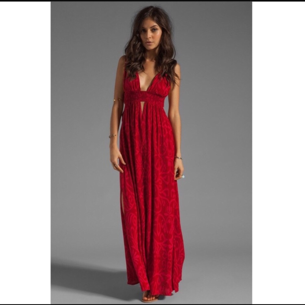 Indah Anjeli Empire Maxi Dress In Antik Red
